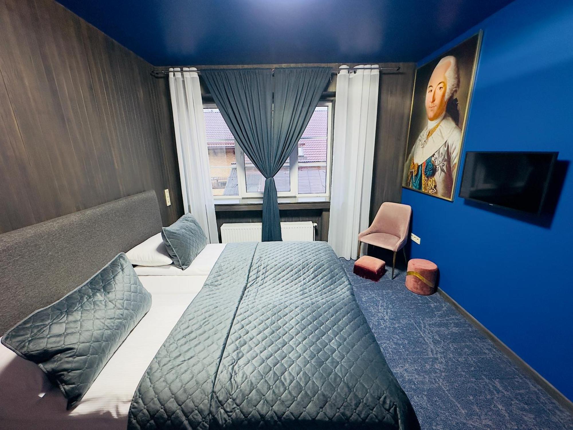 Broken Bed Hootel Kaunas Exterior photo